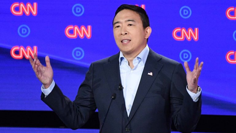 Andrew Yang Says He No Longer Identifies as Democrat, Launching New Political Party