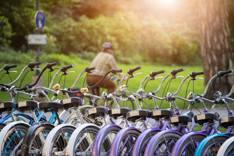 Bird’s app now shows rentable city bikes from public operators