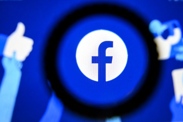 Facebook will punish rule breakers by down-ranking their posts in groups