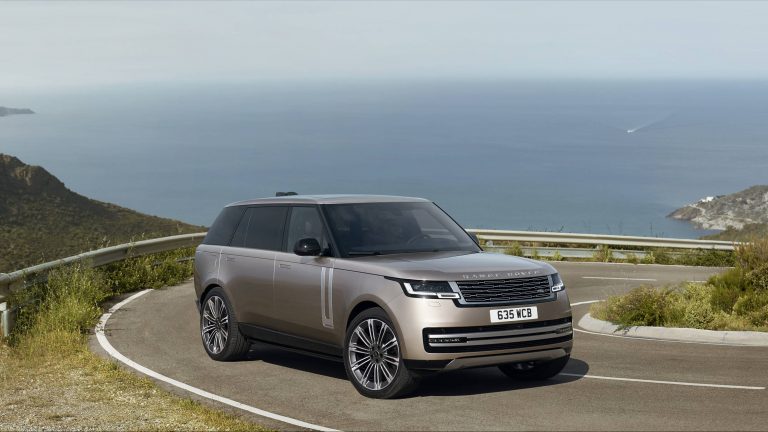 The 2022 Range Rover will come with both ‘mild’ and plug-in hybrid powertrains