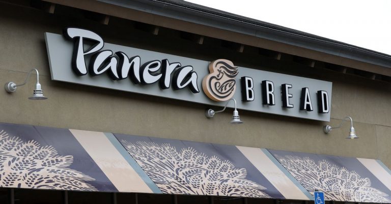 Shake Shack Restaurateur Danny Meyer Is Investing in Panera Bread