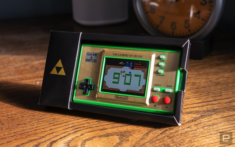 Nintendo’s Zelda-themed Game & Watch is a love letter to Link’s 8-bit origins