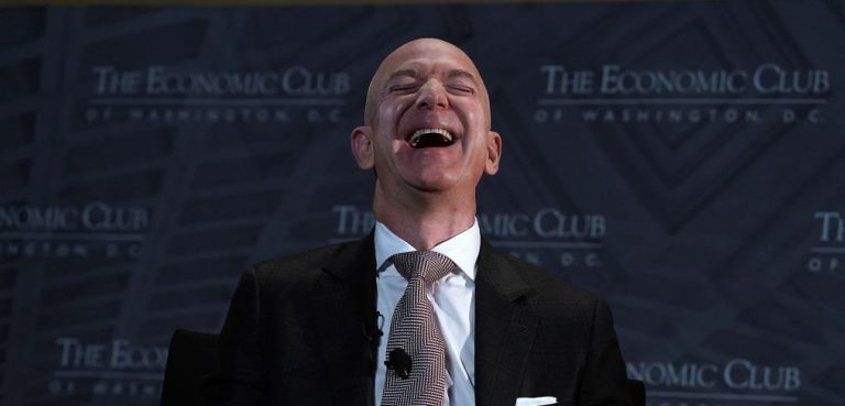 Jeff Bezos Donates $100 Million to Obama Foundation