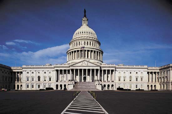 Senate Passes Stopgap Funding Bill in 69-28 Vote, Averts Government Shutdown