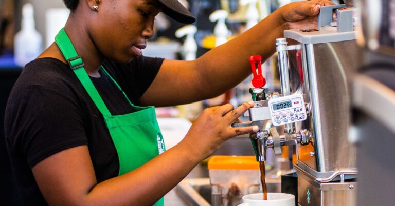 How Starbucks and Colectivo Coffee Workers Rode a New Wave of Labor Organizing