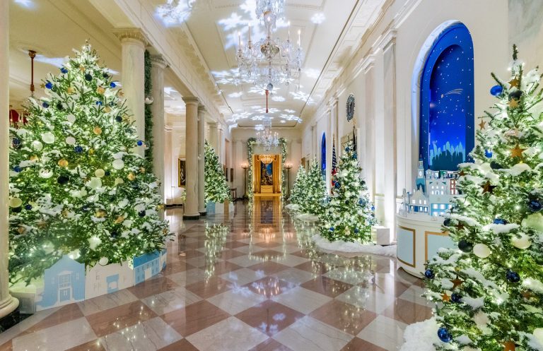 Tour the White House’s Christmas decorations on Google Street View