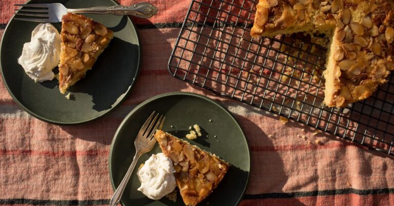Recipe: An Almond and Persimmon Upside-Down Cake That’s Deceptively Easy