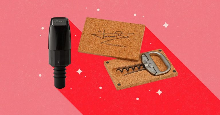 The Best Gifts for Wine Lovers, According to Sommeliers