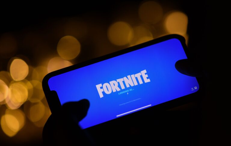 ‘Fortnite’ is back on iOS for free via Xbox Cloud Gaming