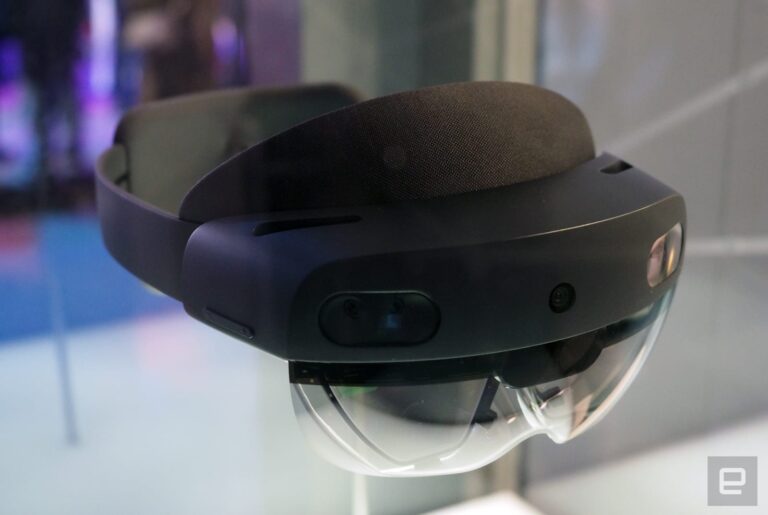 Microsoft has reportedly killed its plans for the HoloLens 3