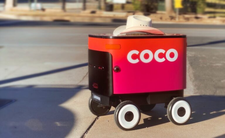 Coco’s restaurant delivery bots are headed to more warm-weather cities