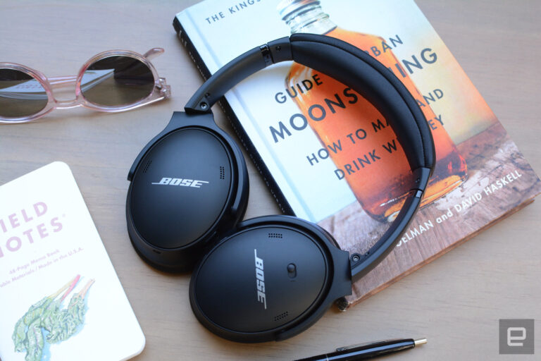 Bose adds customizable EQ to its QuietComfort 45 headphones