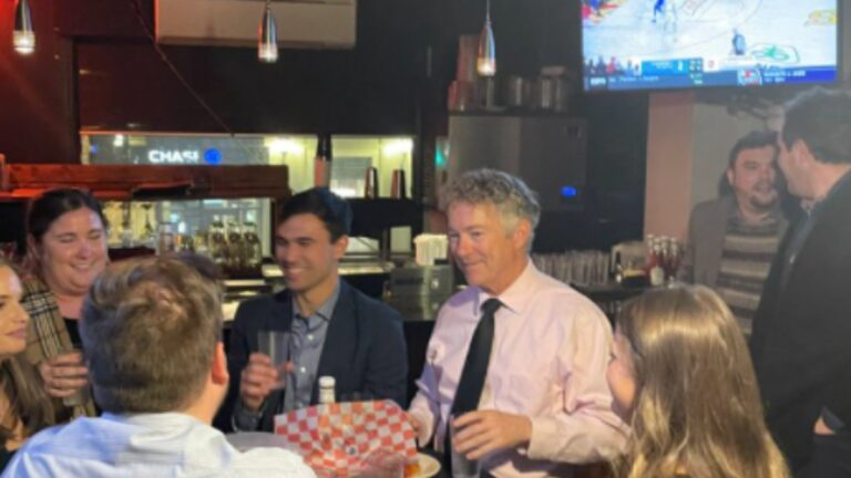 Rand Paul And Other Republicans Support DC Restaurant Defying COVID-19 Mandate