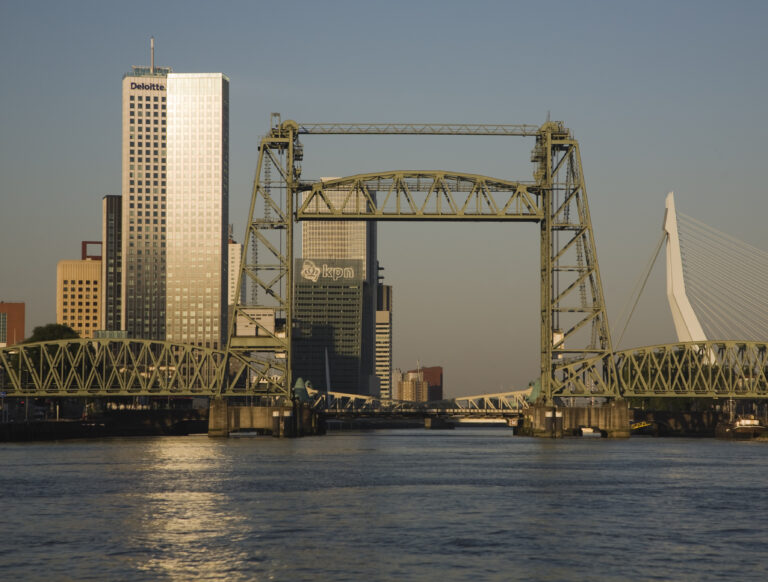 Jeff Bezos will have Rotterdam dismantle a bridge so his superyacht can pass through