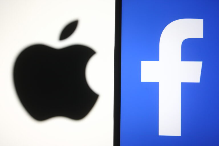 Apple, Facebook and Discord reportedly gave user data to hackers posing as law enforcement