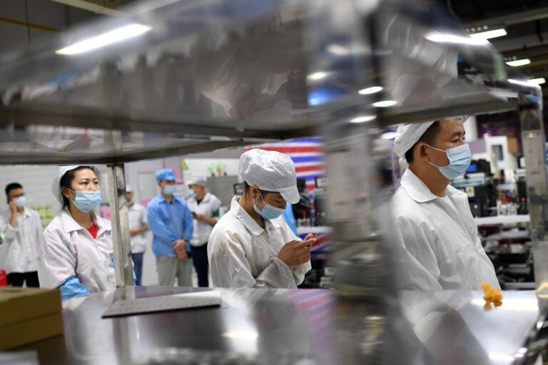 Foxconn closes Shenzhen factories after fresh COVID outbreak