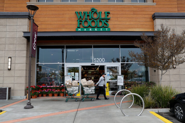 Amazon is offering Whole Foods jobs to grocery delivery contractors