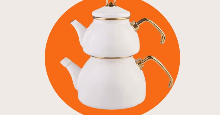 The Turkish Çaydanlık Double Teapot Makes the Best Tea