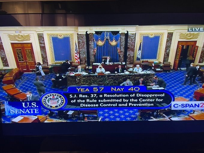 US Senate Votes 57-40 to Pass Rand Paul’s Bill to End Transportation and Airplane Mask Mandate
