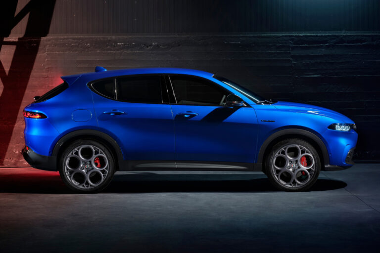 Dodge will reveal a Hornet plug-in hybrid in August