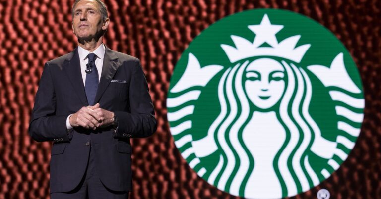 Howard Schultz Confronts Barista Over Starbucks Union Wave