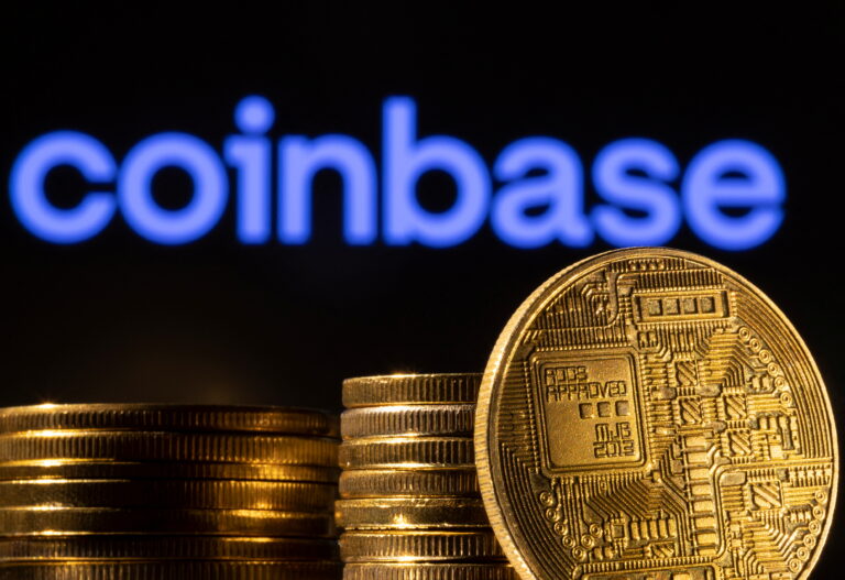 Coinbase reportedly pauses hiring amid plummeting crypto market