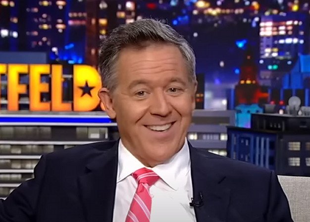Greg Gutfeld Takes Hilarious Swing At Former FOX News Colleague Chris Wallace (VIDEO)