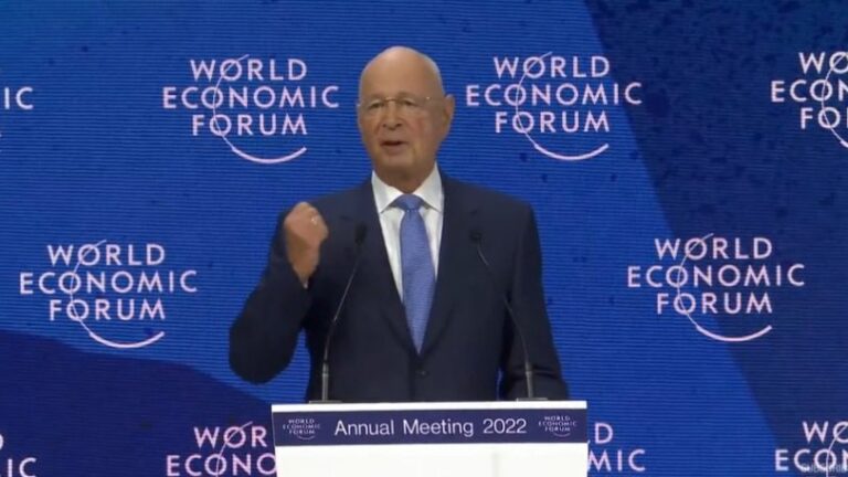 World Economic Forum’s Klaus Schwab at Davos Pushes Elitist Garbage “That We Act All as Stakeholders of Larger Communities”