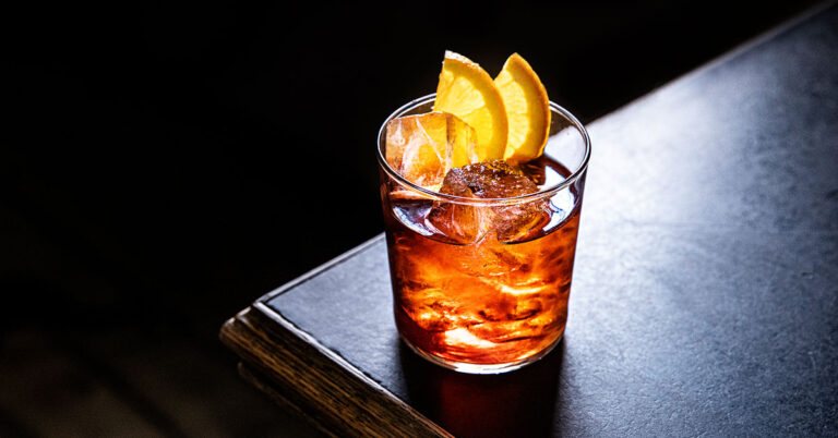 How the Nonalcoholic Negroni Became a Bartender Flex